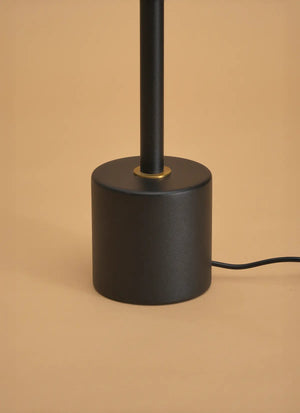 Versa™ Tabletop Grow Light